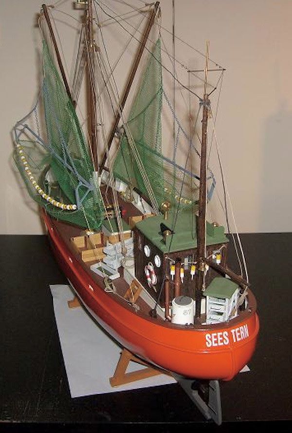 Image of Scale 1:33 Billing Boats Cux 87 Krabbenkutter