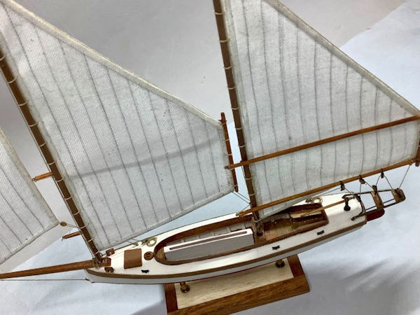 Image of Racing Sharpie