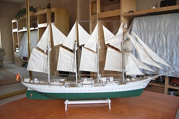 Image of Scale 1:48 J S Elcano Artesania Latina