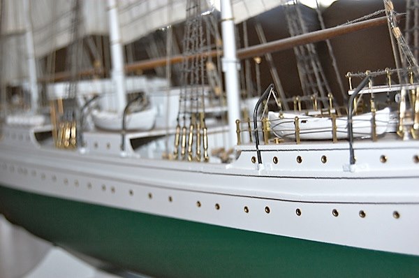 Image of Scale 1:48 J S Elcano Artesania Latina