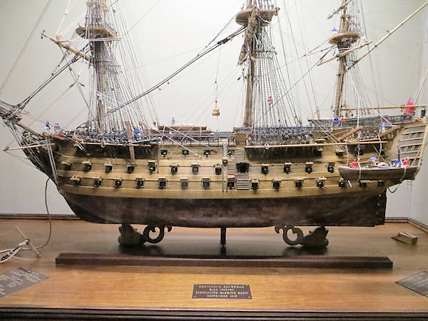 Image of HMS hms-victory Diorama