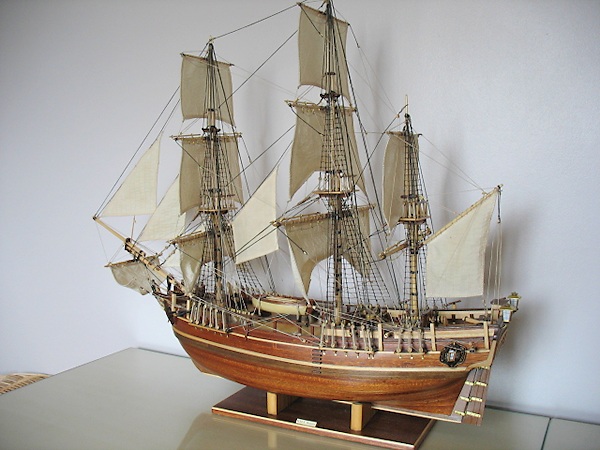 Image of Scale 1:50 HMS Bounty Constructo