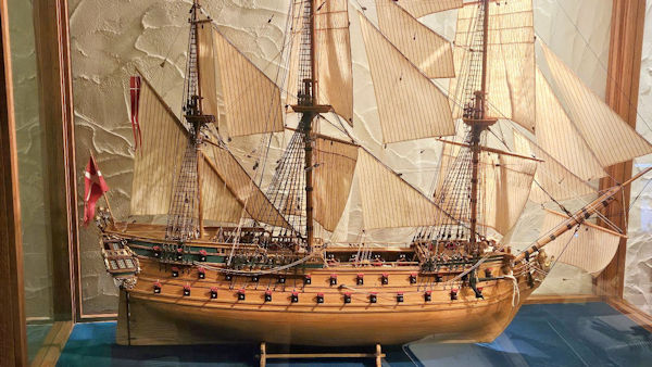 Image of Norske Love