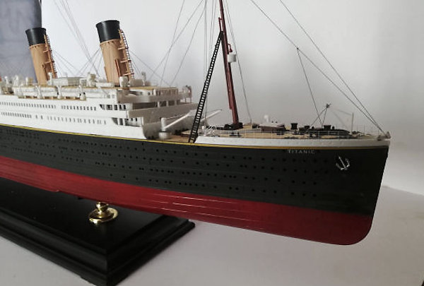 Image of Titanic Airfix 1/400