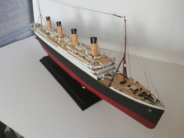 Image of Titanic Airfix 1/400