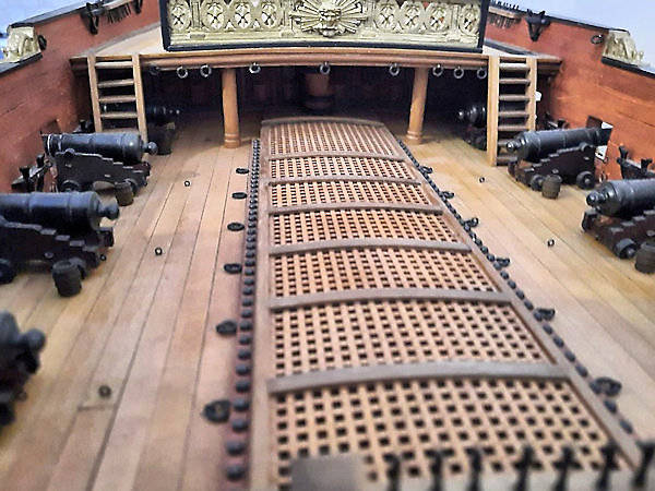 French 3-deck 110-gun ship Dauphine Royal (1752)