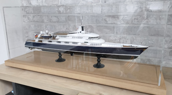 Image of Iconic Yacht Carinthia VI